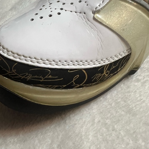 Jordan 23 OG Metallic Gold - Picture 6 of 6